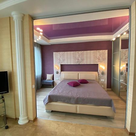 Appartement Центр Яворницького 55 Пассаж à Dnipro Extérieur photo