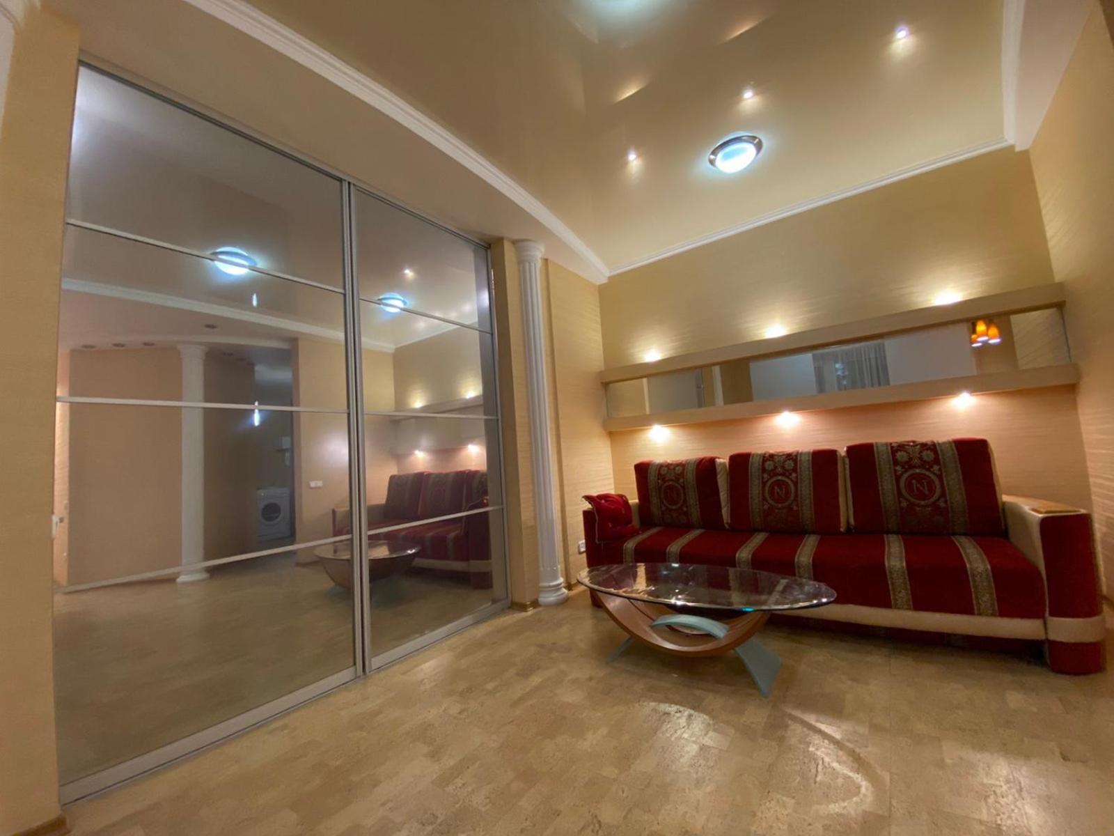 Appartement Центр Яворницького 55 Пассаж à Dnipro Extérieur photo